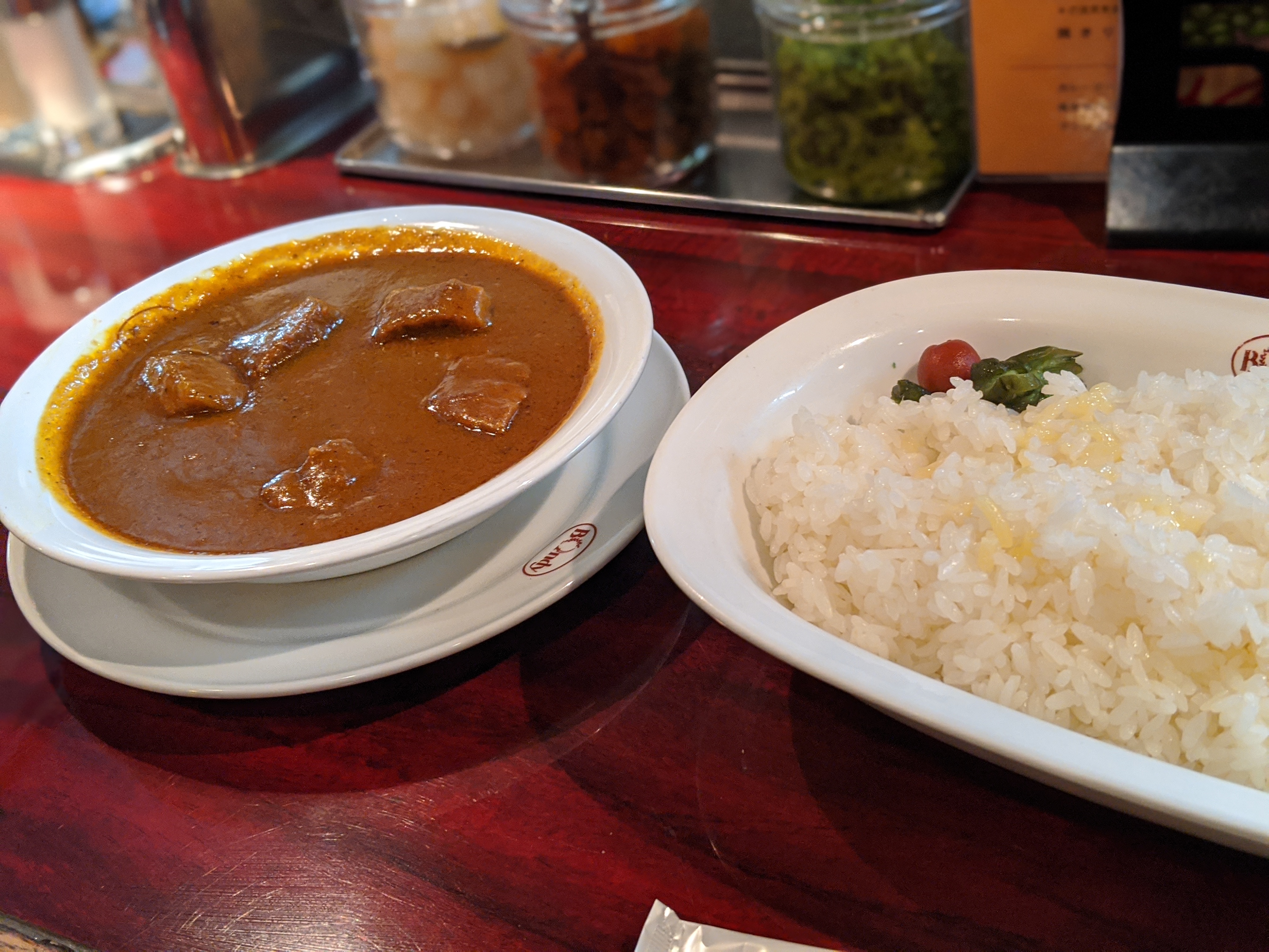 神田神保町のカレー屋さんで食べたカレー